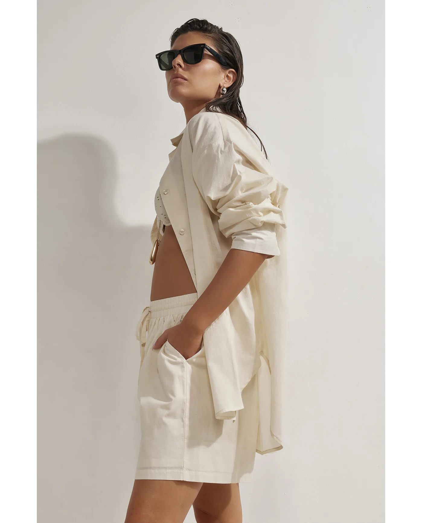 Harper Oversized Shorts -Beige - Image 4
