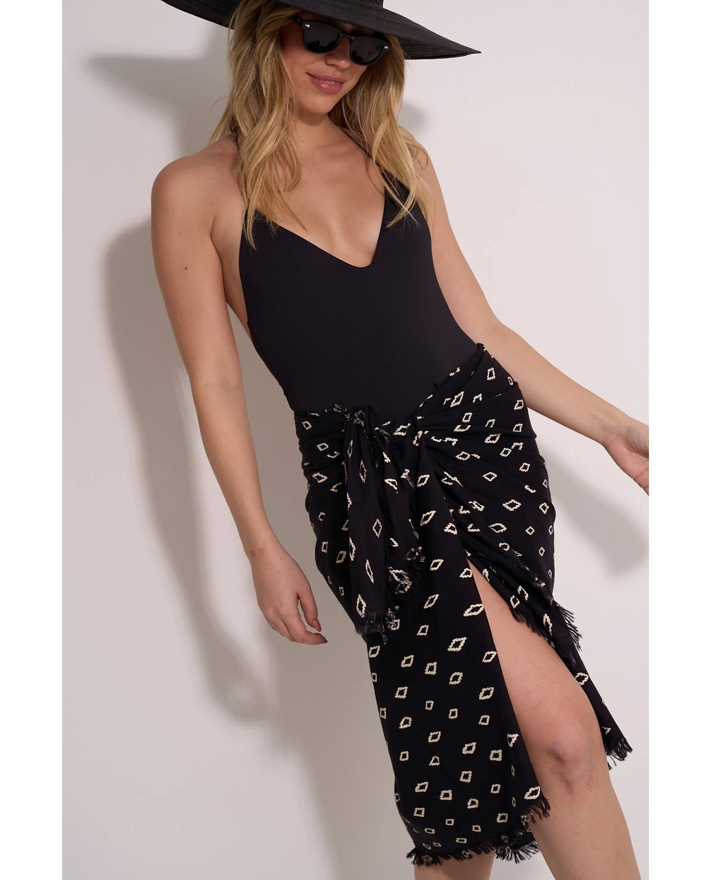 Kaia Pareo Cover-Up - Image 4