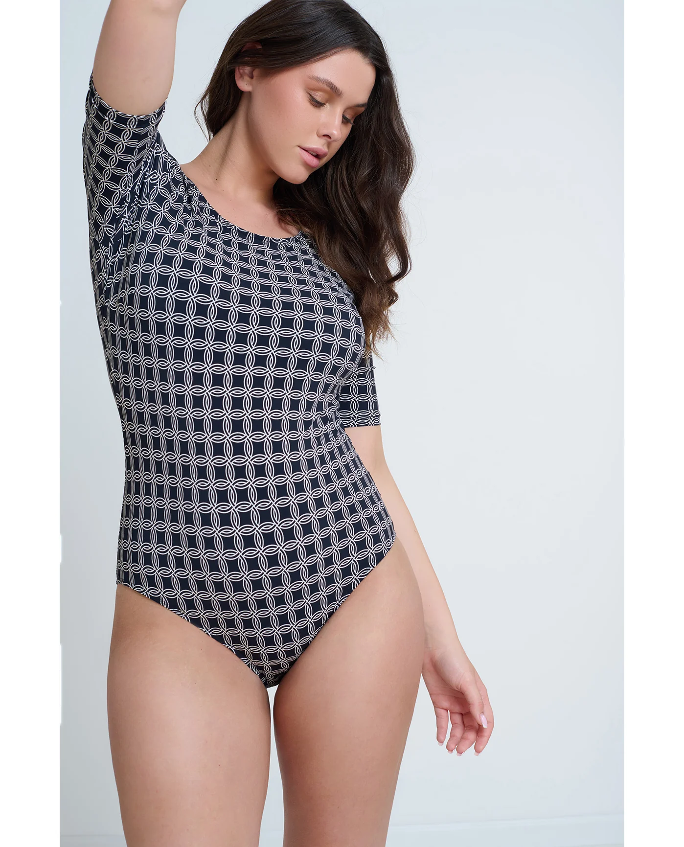 Modest High Round Neck Quarter Sleeve One Piece -Blk/crm - Image 3